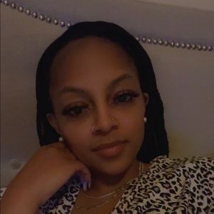 Meet your Posher, Sherita